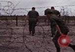 Standbild USA Officer Vietnam Bien Hoa Air Base, 1968, aus Sekunde 18 historischem Filmmaterial Videoclip 65675052304