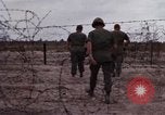 Standbild USA Officer Vietnam Bien Hoa Air Base, 1968, aus Sekunde 20 historischem Filmmaterial Videoclip 65675052304