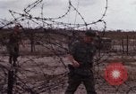 Standbild USA Officer Vietnam Bien Hoa Air Base, 1968, aus Sekunde 32 historischem Filmmaterial Videoclip 65675052304