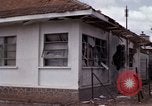 Immagine di Distrutto un1-E PIANO vietnamita Vietnam Hoa Bien Air Base, 1968, secondo 7 filmato di repertorio 65675052305