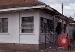 Immagine di Distrutto un1-E PIANO vietnamita Vietnam Hoa Bien Air Base, 1968, secondo 11 filmato di repertorio 65675052305