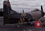 Immagine di Distrutto un1-E PIANO vietnamita Vietnam Hoa Bien Air Base, 1968, secondo 58 filmato di repertorio 65675052305