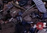 Immagine di Corpi morti dei vietcong Il Vietnam, 1968, secondo 53 filmato di repertorio 65675052308