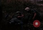 Immagine di I soldati americani in azione nel corso dell'offensiva del Tet Long Binh Vietnam, 1968, secondo 49 filmato di repertorio 65675052311