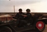 Image les troupes des États-Unis Saigon Vietnam Tan fils Base aérienne Nhut, 1968, de la seconde 8 séquences d'archives historiques vidéo 65675052318