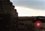 Image les troupes des États-Unis Saigon Vietnam Tan fils Base aérienne Nhut, 1968, de la seconde 17 séquences d'archives historiques vidéo 65675052318