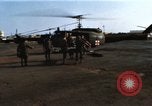 Image les troupes des États-Unis Saigon Vietnam Tan fils Base aérienne Nhut, 1968, de la seconde 46 séquences d'archives historiques vidéo 65675052318