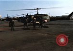 Image les troupes des États-Unis Saigon Vietnam Tan fils Base aérienne Nhut, 1968, de la seconde 47 séquences d'archives historiques vidéo 65675052318