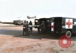 Image les troupes des États-Unis Saigon Vietnam Tan fils Base aérienne Nhut, 1968, de la seconde 51 séquences d'archives historiques vidéo 65675052318