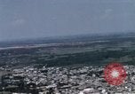 Standbild UH-1B Saigon Vietnam Tan Son Nhut Air Base, 1968, aus Sekunde 5 historischem Filmmaterial Videoclip 65675052320