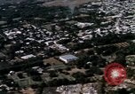Standbild UH-1B Saigon Vietnam Tan Son Nhut Air Base, 1968, aus Sekunde 10 historischem Filmmaterial Videoclip 65675052320