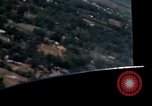 Standbild UH-1B Saigon Vietnam Tan Son Nhut Air Base, 1968, aus Sekunde 20 historischem Filmmaterial Videoclip 65675052320