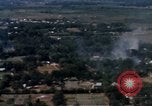Standbild UH-1B Saigon Vietnam Tan Son Nhut Air Base, 1968, aus Sekunde 51 historischem Filmmaterial Videoclip 65675052320