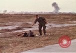 Standbild der US Air Force Personal Saigon Vietnam Tan Son Nhut Air Base, 1968, aus Sekunde 14 historischem Filmmaterial Videoclip 65675052321