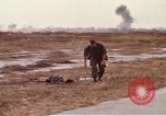 Standbild der US Air Force Personal Saigon Vietnam Tan Son Nhut Air Base, 1968, aus Sekunde 15 historischem Filmmaterial Videoclip 65675052321
