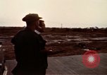 Standbild der US Air Force Personal Saigon Vietnam Tan Son Nhut Air Base, 1968, aus Sekunde 62 historischem Filmmaterial Videoclip 65675052321