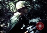 Image 25e Division d'infanterie troupes Vietnam, 1967, de la seconde 7 séquences d'archives historiques vidéo 65675052330