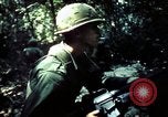 Image 25e Division d'infanterie troupes Vietnam, 1967, de la seconde 10 séquences d'archives historiques vidéo 65675052330