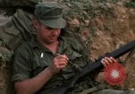 Image Le Corps des Marines des É-U dans la bataille de teinte La teinte Vietnam, 1968, de la seconde 16 séquences d'archives historiques vidéo 65675052333