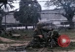 Image Le Corps des Marines des É-U dans la bataille de teinte La teinte Vietnam, 1968, de la seconde 38 séquences d'archives historiques vidéo 65675052333
