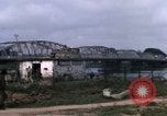 Image Le Corps des Marines des É-U dans la bataille de teinte La teinte Vietnam, 1968, de la seconde 50 séquences d'archives historiques vidéo 65675052333