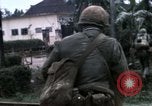 Image H Company 2e Bataillon 5e Marines Hue Vietnam, 1968, de la seconde 16 séquences d'archives historiques vidéo 65675052334