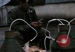 Image La Compagnie H du 2e bataillon du 5e Marines La teinte Vietnam, 1968, de la seconde 34 séquences d'archives historiques vidéo 65675052335