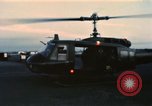 Image du personnel des États-Unis Saigon Vietnam Tan fils Base aérienne Nhut, 1968, de la seconde 42 séquences d'archives historiques vidéo 65675052343