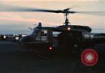 Image du personnel des États-Unis Saigon Vietnam Tan fils Base aérienne Nhut, 1968, de la seconde 44 séquences d'archives historiques vidéo 65675052343