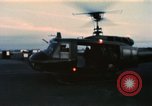 Image du personnel des États-Unis Saigon Vietnam Tan fils Base aérienne Nhut, 1968, de la seconde 50 séquences d'archives historiques vidéo 65675052343