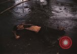 Immagine di Vietcong morto Saigon Vietnam, 1968, secondo 31 filmato di repertorio 65675052348