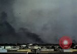 Immagine di UH-1B elicotteri Il Vietnam, 1968, secondo 11 filmato di repertorio 65675052349