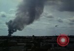 Immagine di UH-1B elicotteri Il Vietnam, 1968, secondo 17 filmato di repertorio 65675052349