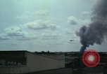 Immagine di UH-1B elicotteri Il Vietnam, 1968, secondo 23 filmato di repertorio 65675052349