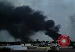 Immagine di UH-1B elicotteri Il Vietnam, 1968, secondo 29 filmato di repertorio 65675052349