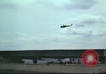 Immagine di UH-1B elicotteri Il Vietnam, 1968, secondo 41 filmato di repertorio 65675052349
