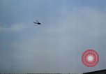 Immagine di UH-1B elicotteri Il Vietnam, 1968, secondo 52 filmato di repertorio 65675052349