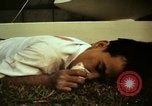 Immagine di Vietcong caduti in Embassy motivi Saigon Vietnam, 1968, secondo 10 filmato di repertorio 65675052350