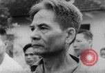 Immagine di Raduno nord vietnamita durante la guerra Il Vietnam, 1964, secondo 60 filmato di repertorio 65675052358