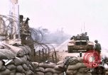 Standbild Bazooka Team Hue Vietnam, 1968, aus Sekunde 13 historischem Filmmaterial Videoclip 65675052366