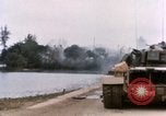 Standbild Bazooka Team Hue Vietnam, 1968, aus Sekunde 23 historischem Filmmaterial Videoclip 65675052366