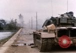 Standbild Bazooka Team Hue Vietnam, 1968, aus Sekunde 25 historischem Filmmaterial Videoclip 65675052366