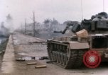 Standbild Bazooka Team Hue Vietnam, 1968, aus Sekunde 33 historischem Filmmaterial Videoclip 65675052366
