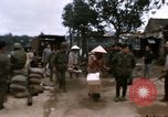 Standbild beschädigten Tank Hue Vietnam, 1968, aus Sekunde 9 historischem Filmmaterial Videoclip 65675052367