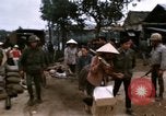 Standbild beschädigten Tank Hue Vietnam, 1968, aus Sekunde 10 historischem Filmmaterial Videoclip 65675052367
