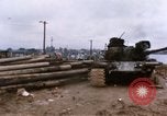 Standbild beschädigten Tank Hue Vietnam, 1968, aus Sekunde 43 historischem Filmmaterial Videoclip 65675052367