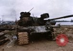 Standbild beschädigten Tank Hue Vietnam, 1968, aus Sekunde 48 historischem Filmmaterial Videoclip 65675052367