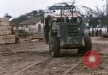 Standbild beschädigten Tank Hue Vietnam, 1968, aus Sekunde 57 historischem Filmmaterial Videoclip 65675052367