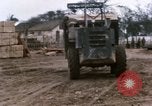 Standbild beschädigten Tank Hue Vietnam, 1968, aus Sekunde 58 historischem Filmmaterial Videoclip 65675052367