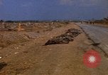 Standbild UH-1B Hubschrauber Saigon Vietnam, 1967, aus Sekunde 14 historischem Filmmaterial Videoclip 65675052368